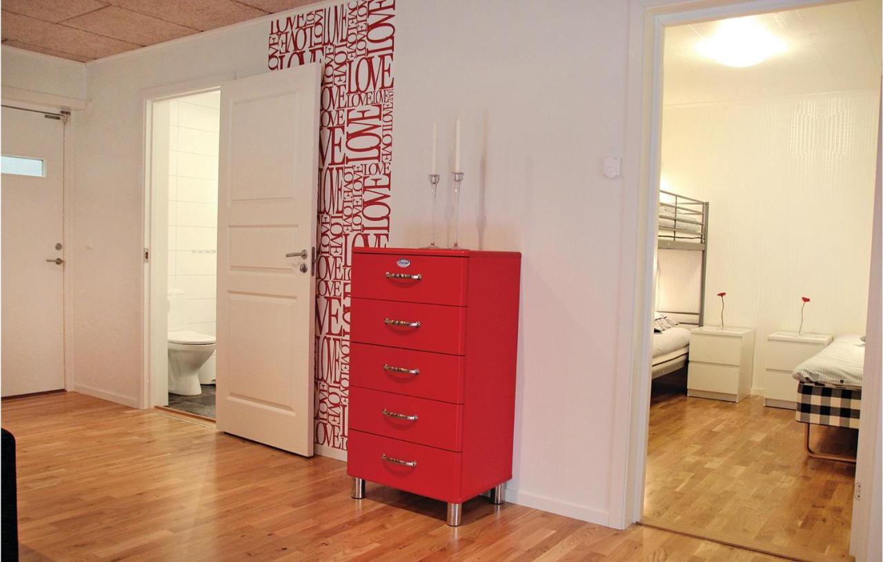 2 Bedroom Cozy Apartment In Habo Mullsjö Екстериор снимка